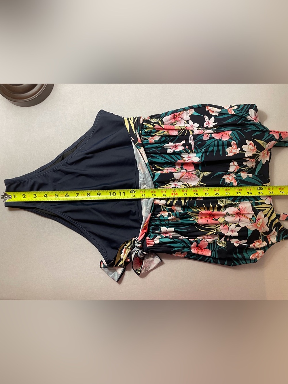 Lunabelle Swimsuit Blouson Top & Side Tie Navy Blue with Tropical Flowers Size L - Picture 14 of 14